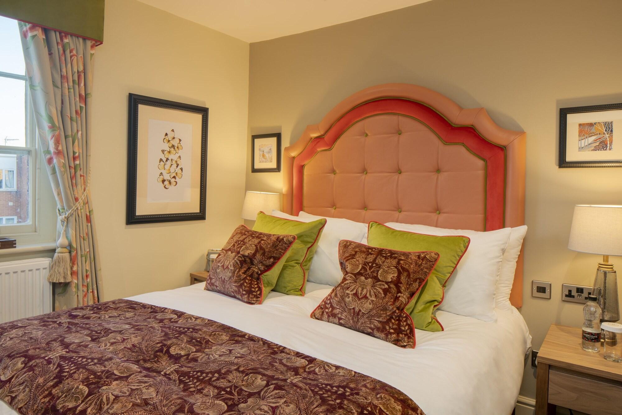 The Tudor House Hotel, Tewkesbury, Gloucestershire Zewnętrze zdjęcie